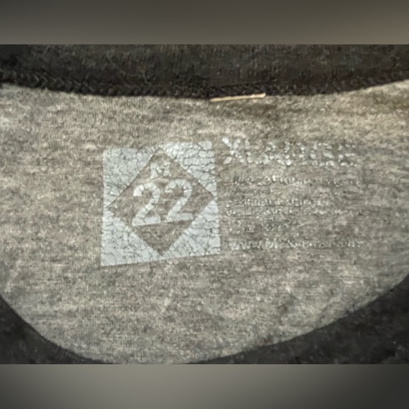 A Classic! Van’s Beach Authentic M 22 shirt from Michigan - Picture 3 of 4